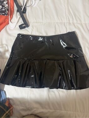 SHEIN Black Patent Faux-Leather Ruffle Mini Skirt